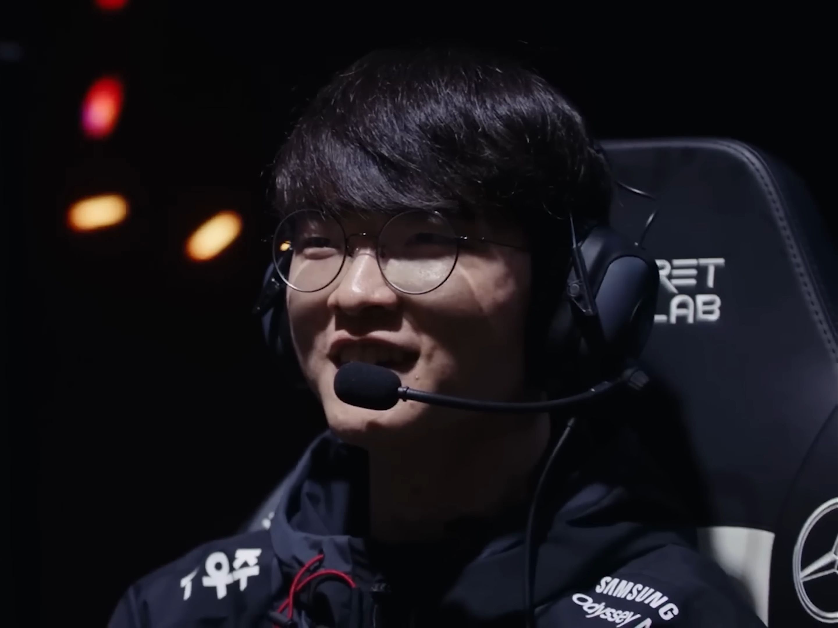 响市场天花 响市场天花