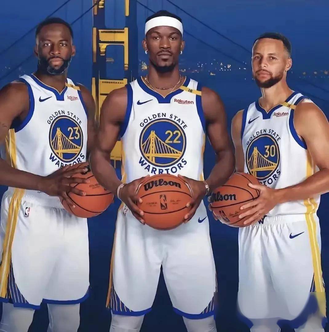 为核心的组 为核心的组